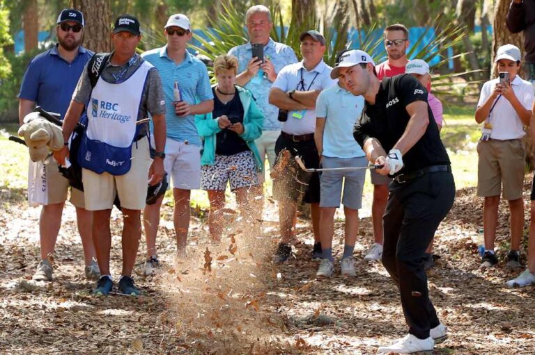 Late surge lifts Cantlay to Harbour Town lead