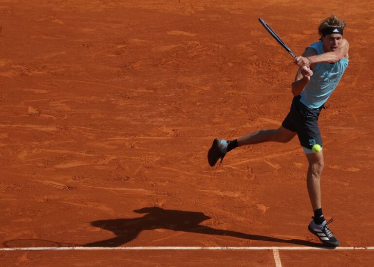Title-holder Tsitsipas, No. 2 seed Zverev serve up Monte Carlo semifinal showdown  with contrasting last eight victories
