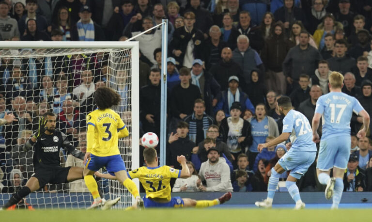 Man City win to stay in charge of Premier League title race