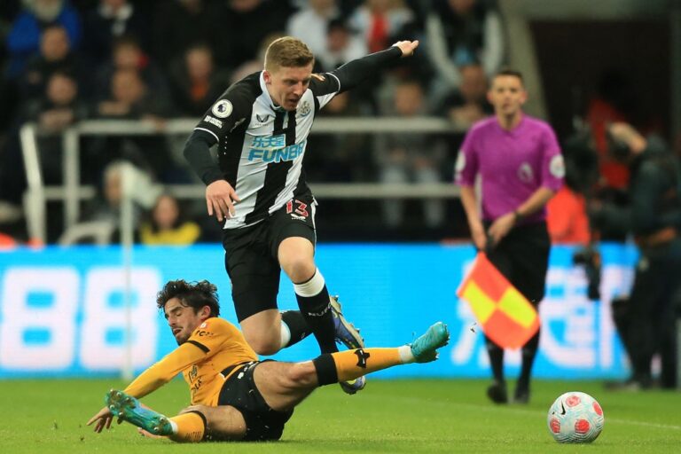 Aston Villa favorite Targett hoping to make Newcastle switch permanent