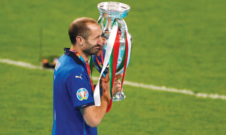 Italy captain Chiellini to retire from national team