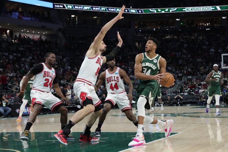 Warriors, Bucks advance with Game 5 wins in NBA playoffs