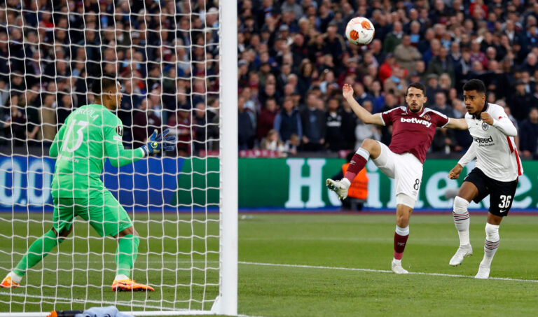 Frankfurt win 2-1 at West Ham, Leipzig beat Rangers in Europa League semifinals