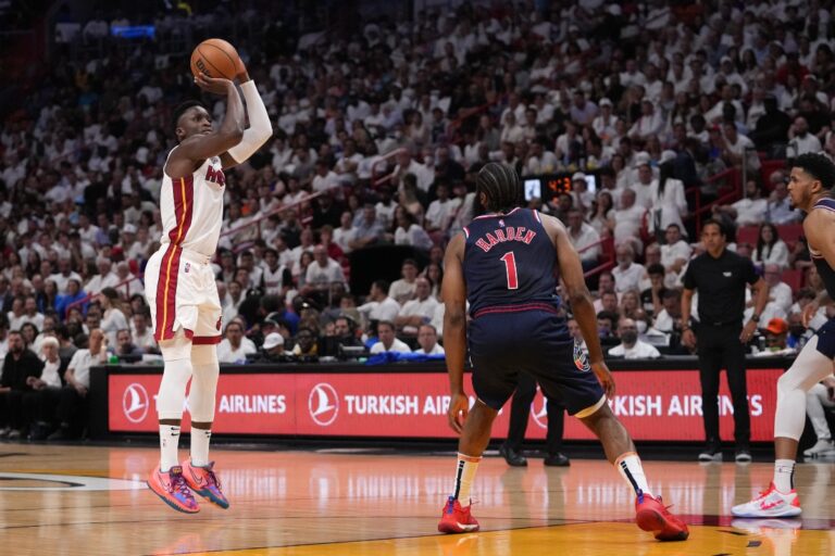 Paul shines for Suns in win over Mavs, Heat torch Sixers again