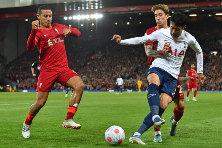 Liverpool’s title hopes fade after Spurs stalemate