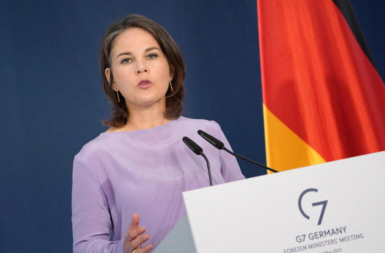 G7 warn of Ukraine grain crisis, ask China not to aid Russia