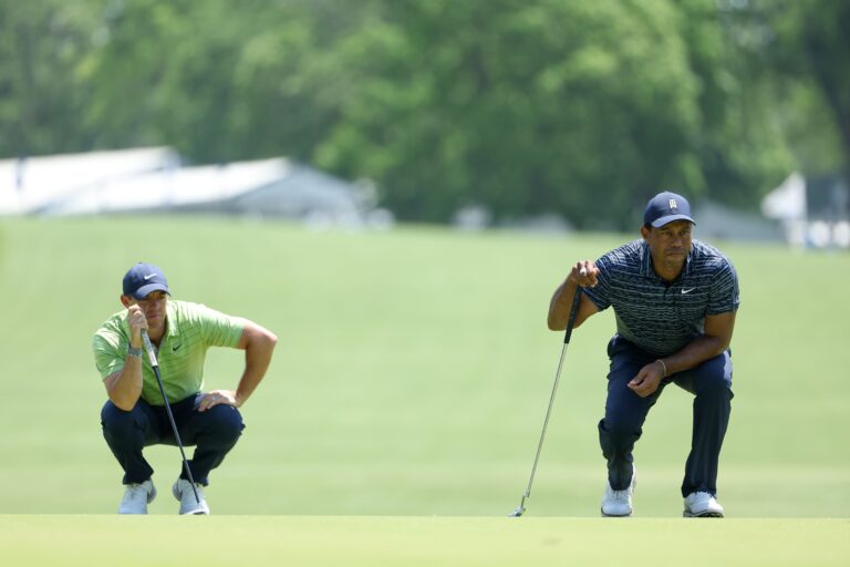 McIlroy vaults to 65 for early PGA lead as Tiger, Spieth struggle