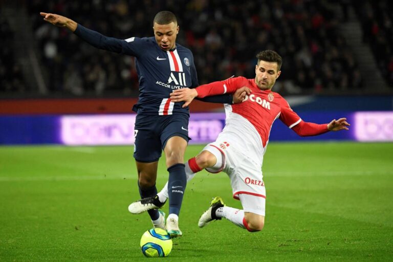 PSG coach Pochettino in the dark over Mbappe future