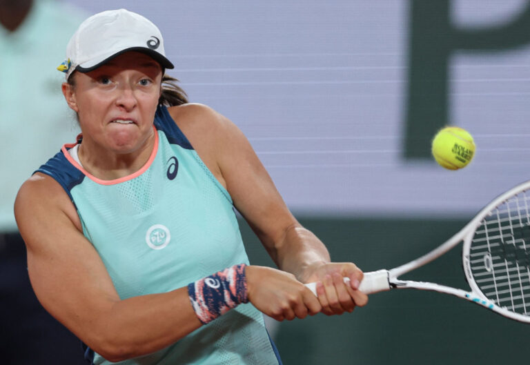 Osaka, Krejcikova bomb out as Swiatek extends run