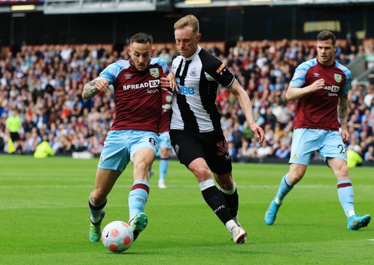 Sean Longstaff to stay at Newcastle United after signing three-year deal with hometown club