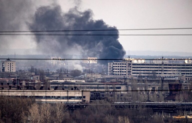 ‘Fierce’ fighting continues in Ukraine as Russian troops enter key city in Donbas