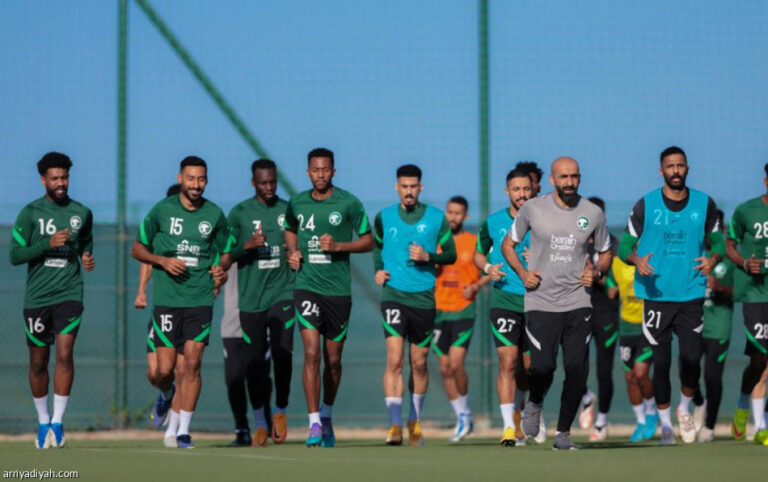 Ali Al-Bulaihi, Yasser Al-Shahrani absent as Saudi squad kicks off preparations for 2022 World Cup
