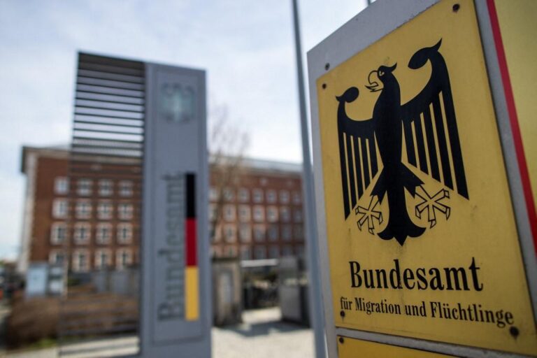 Number of Syrians becoming German citizens tripled in 2021