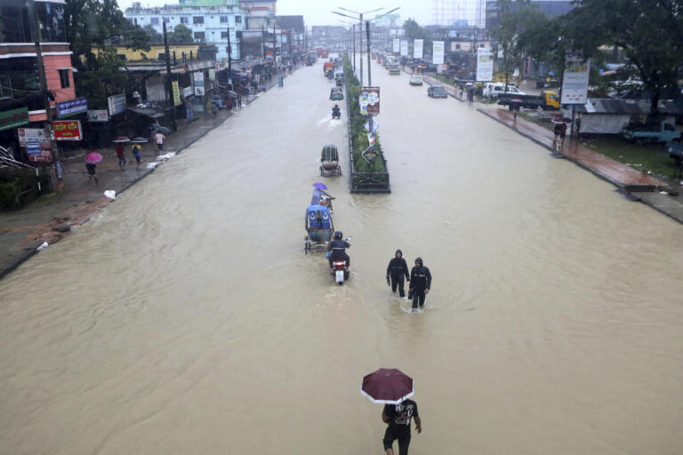 Bangladesh monsoon floods leave 25 dead