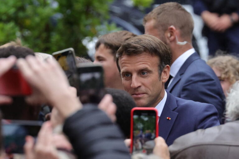 Macron alliance projected to lose parliamentary majority