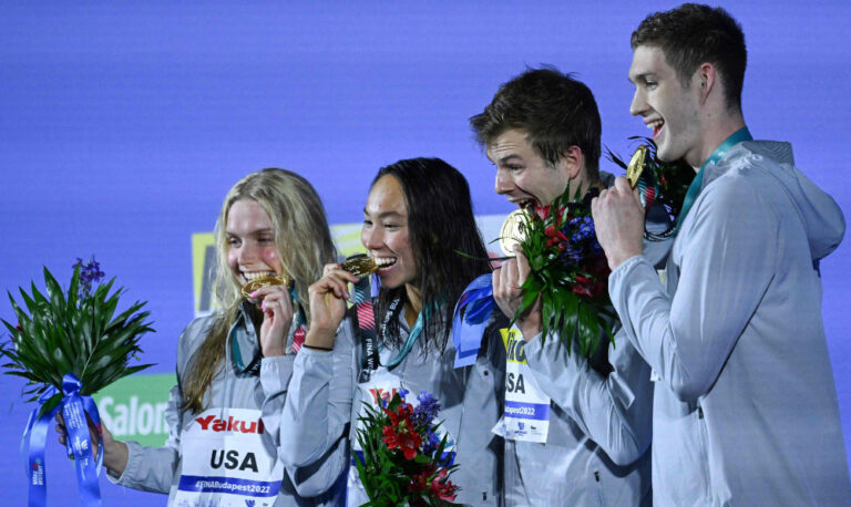 Milak breaks world record; 3 more US golds at swimming worlds