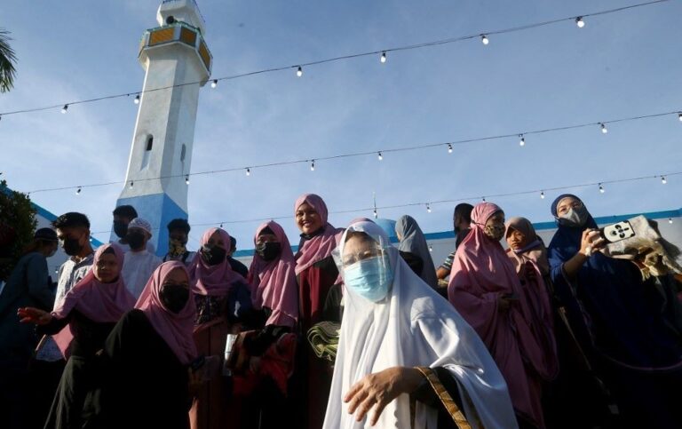 ‘Most important moment of my life’: Filipinos embark on Hajj after two-year hiatus