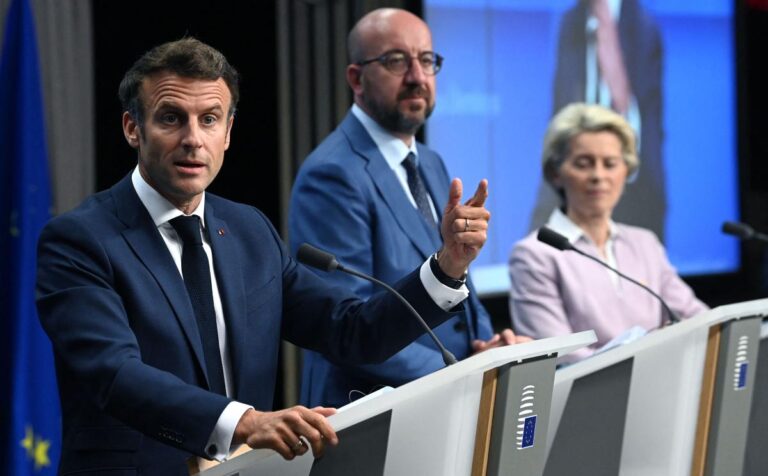 EU leaders agree candidate status for Ukraine, Moldova