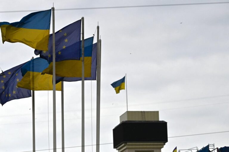 Ukrainians cheer nation’s EU candidacy amid wartime woes