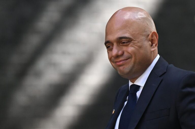2 key UK Cabinet ministers quit Boris Johnson’s government