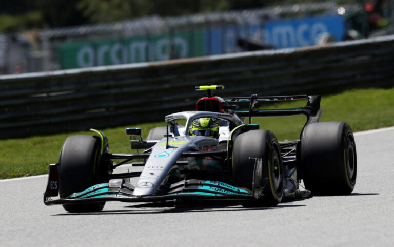 Hamilton believes he’s close to F1 win, Sainz wants another