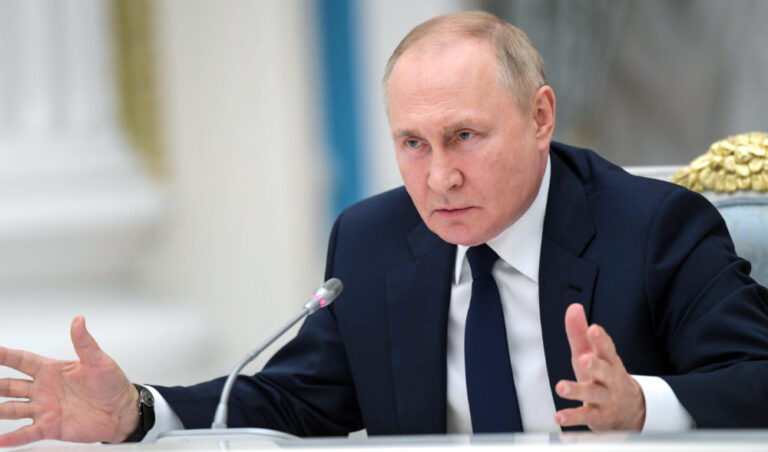 Russia threatens broad Ukraine offensive as US presses China over war stance