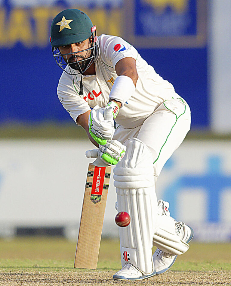 Defiant Azam ton leads Pakistan fight back in Sri Lanka Test
