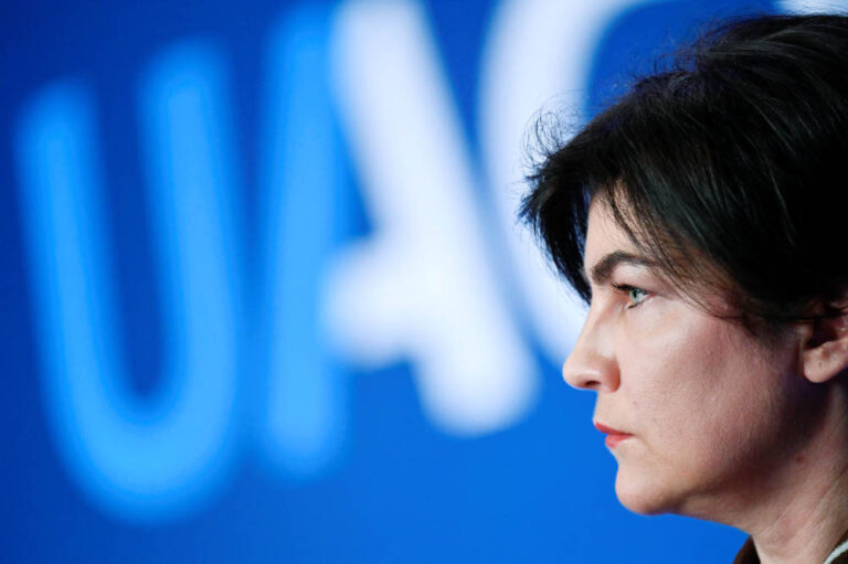 Ukraine’s Zelensky fires top security chief and prosecutor