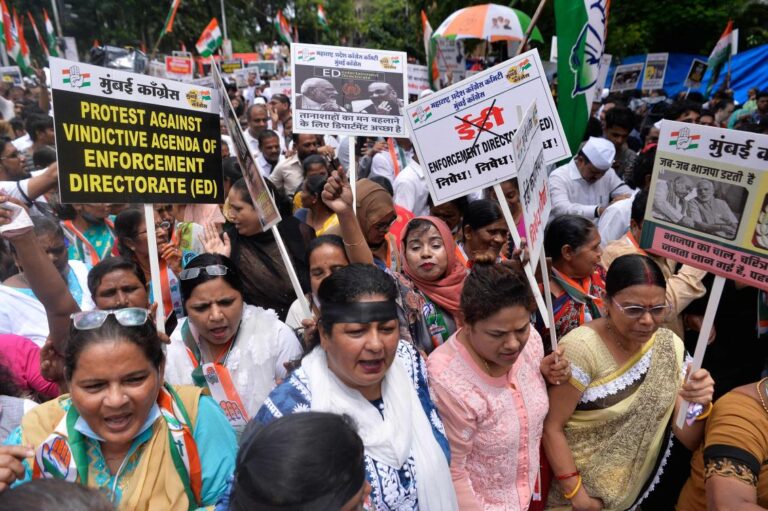 Indian opposition leader Sonia Gandhi questioned in money-laundering probe