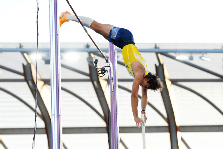 Record-breaking Duplantis soars at World Athletics Championships