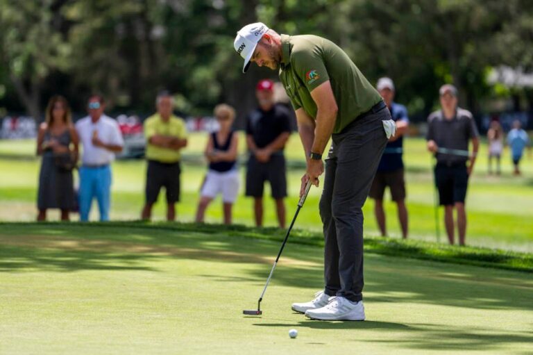 Pendrith edges ahead of Finau for Rocket Mortgage Classic lead