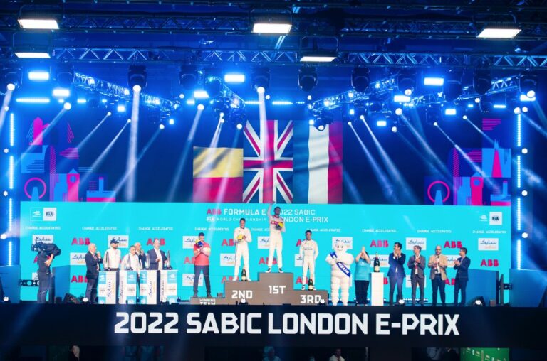 Britain’s Jake Dennis wins 2022 SABIC London E-Prix doubleheader opening race