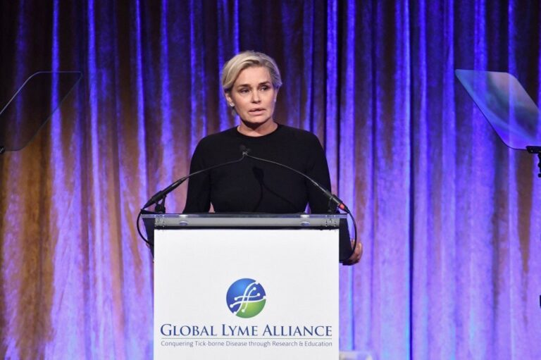 Yolanda Hadid returns to Instagram after 9-month break