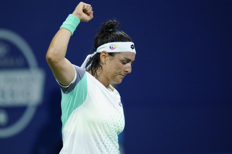 Paula Badosa, Ons Jabeur reach San Jose WTA quarter-finals