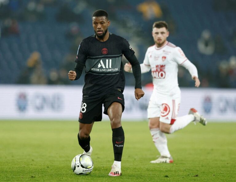 PSG’s Wijnaldum pens loan deal with Roma