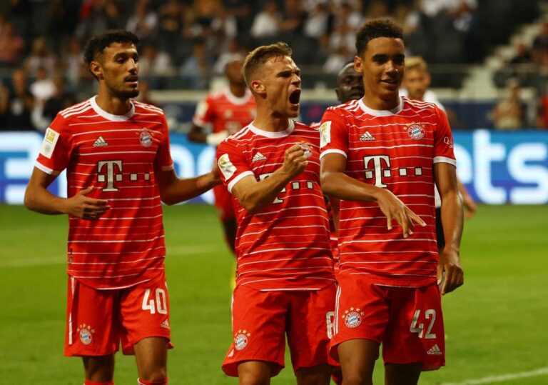 Man? scores on debut, Bayern starts Bundesliga with 6-1 rout