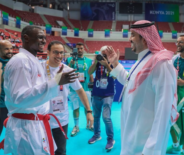 Saudi Olympic hero Tarek Hamdi takes karate gold at Islamic Solidarity Games