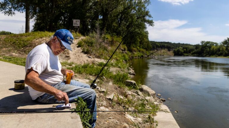 Brain-eating amoeba suspected in 2nd US Midwest death