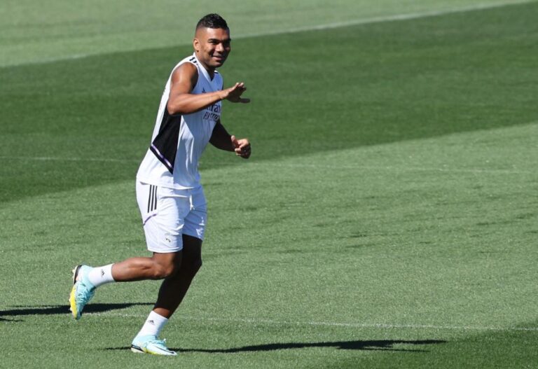 Casemiro wants to leave Real Madrid as Man Utd close in