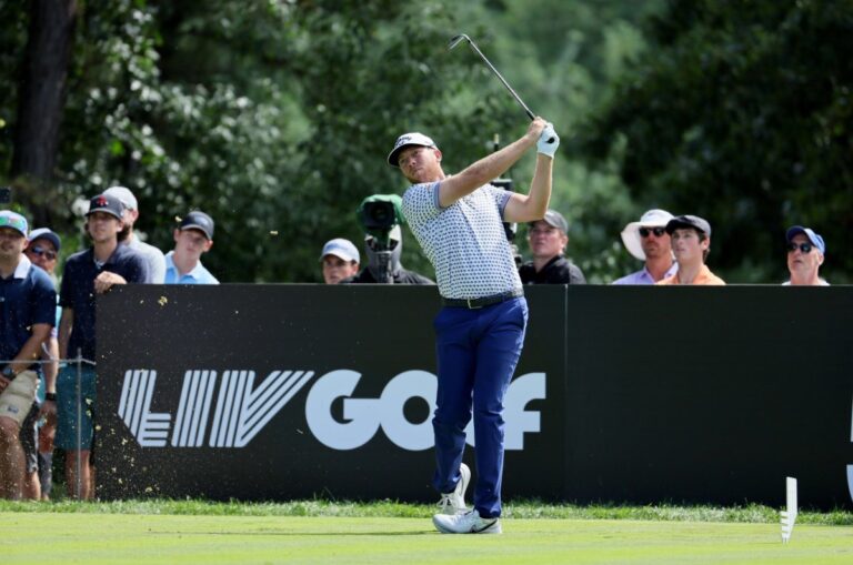 Gooch grabs LIV Golf Boston lead over newcomer Niemann