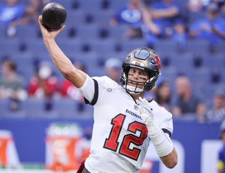 Brady’s return puts Bucs in spotlight as NFL season kicks off