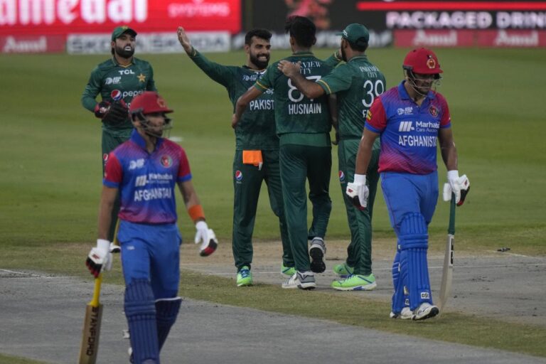 Pakistan restrict Afghanistan to 129-6 in Asia Cup clash
