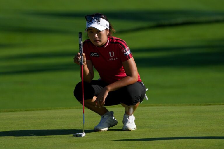 South Korea’s Lee6 fires bogey-free 63 to seize LPGA lead