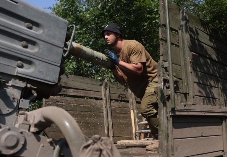 Ukraine pushes Russia into retreat in counteroffensive