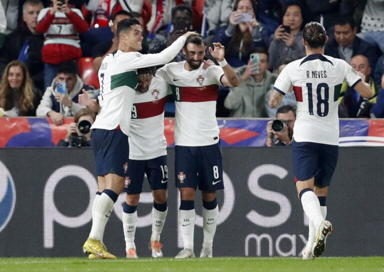 Portugal cruise past Czechs as Dalot bags brace