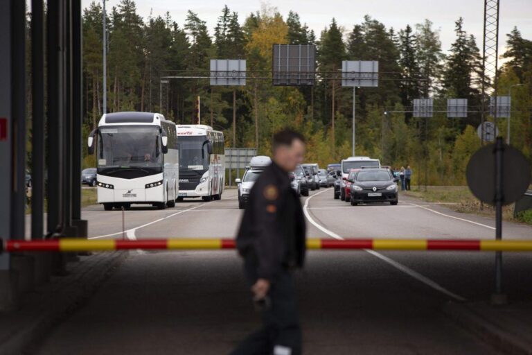Finland sees record surge in Russians crossing border