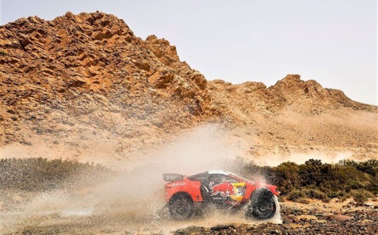 Sebastien Loeb notches vital stage win to lead in Morocco rally