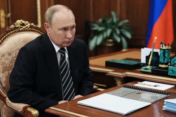 Vladimir Putin signs laws annexing four Ukrainian regions