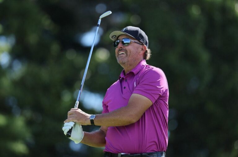 Mickelson says world golf rankings need LIV events to be credible