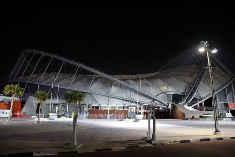 Troublesome English, Welsh football fans blocked from travel before Qatar World Cup